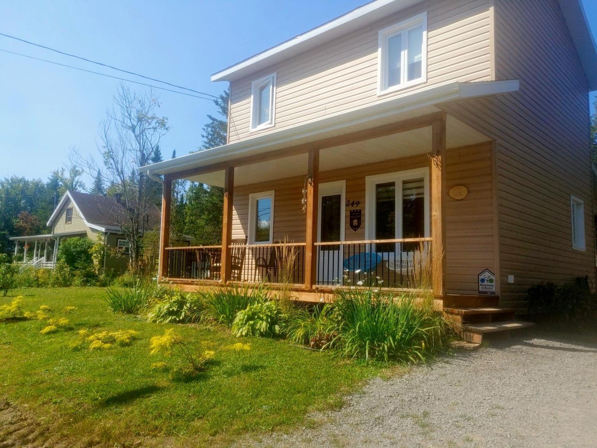 Chalet Mathis Saint-Raymond Exterior foto